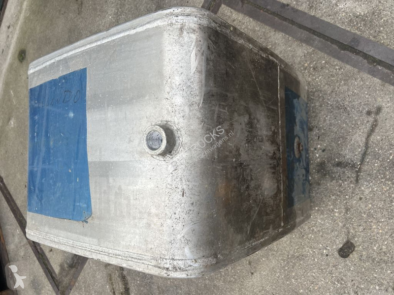 Náhradní díly pro kamiony Hydrauliek tank l 70...