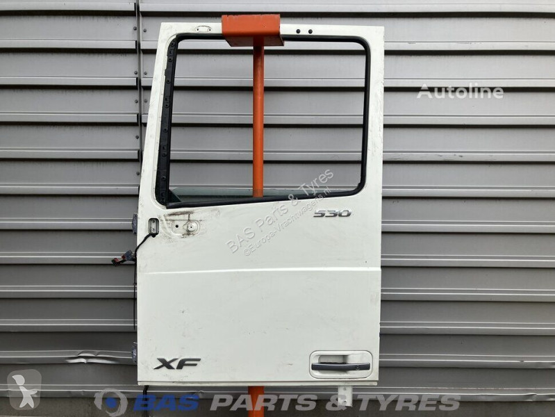 Náhradní díly pro kamiony DAF Porte pour camion