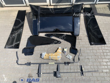 Aile avant Volvo