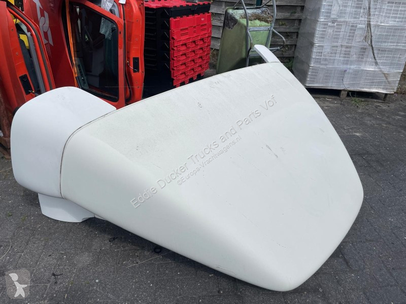 Vrachtwagenonderdelen DAF 1375375 DAKSPOILER...