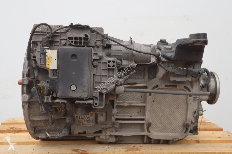 قطع غيار الآليات الثقيلة Mercedes G140-8KL...