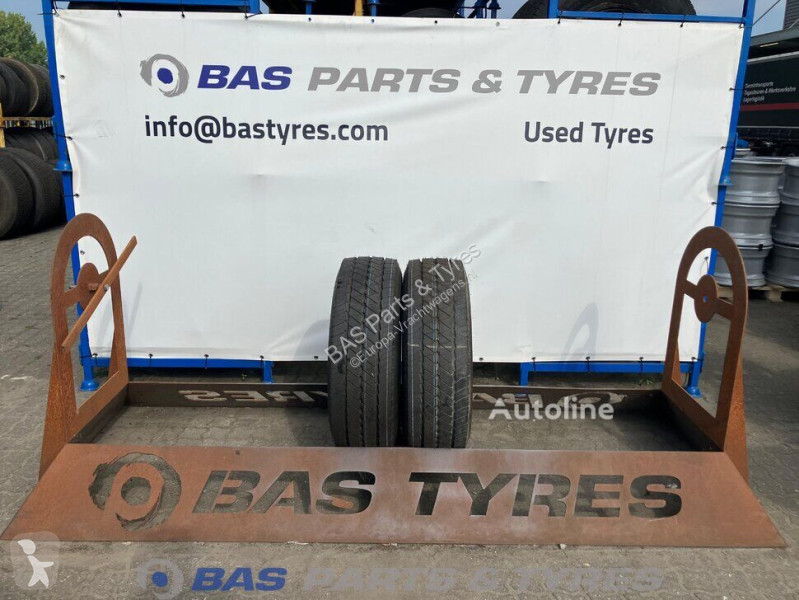 Pièces poids lourds Goodyear 265/70R17.5 Kmax S...