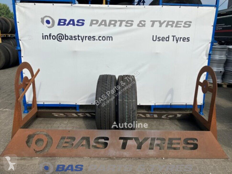 Pièces poids lourds Goodyear 265/70R17.5 Kmax S...