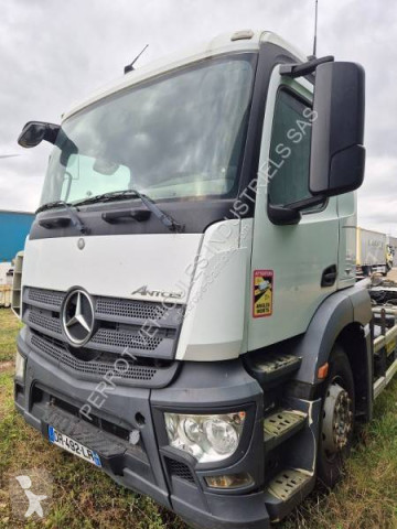 Cabine Mercedes