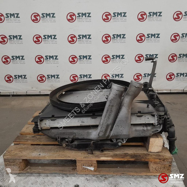 Pièces poids lourds Mercedes Occ radiator +...