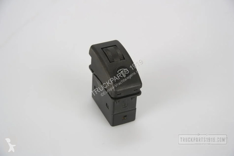 Reservdelar lastbilar DAF Body & Chassis Parts...