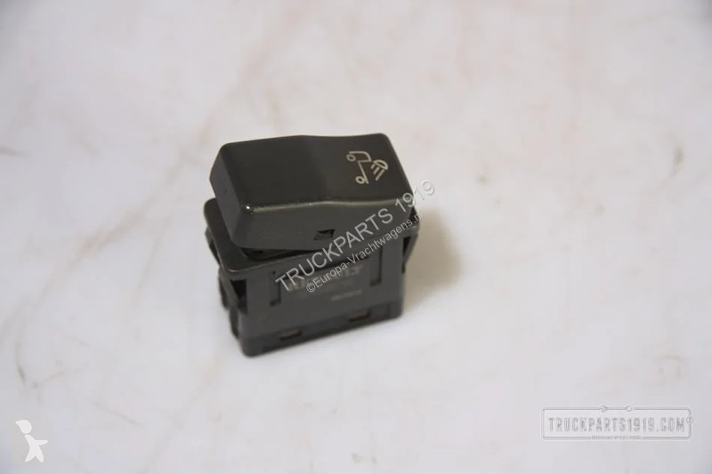 Náhradní díly pro kamiony Renault Electrical...
