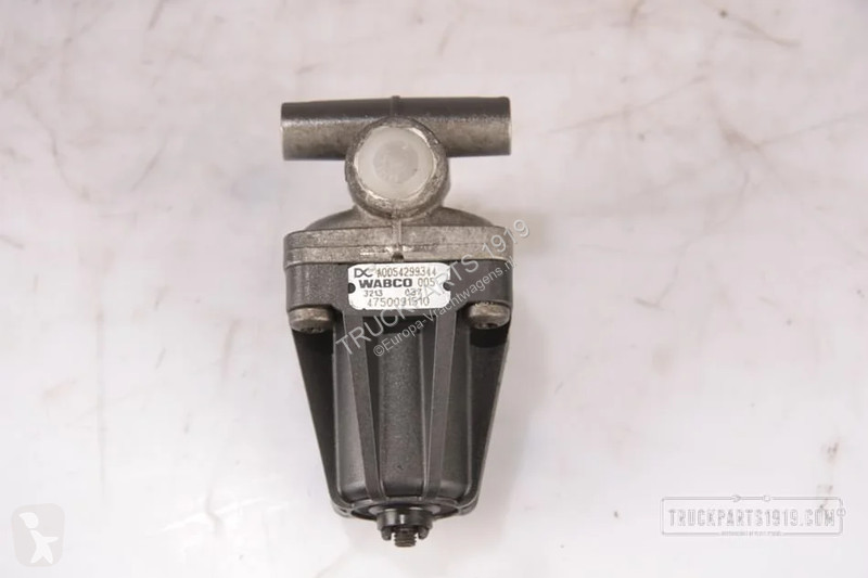 Reservdelar lastbilar Mercedes Compressed Air...