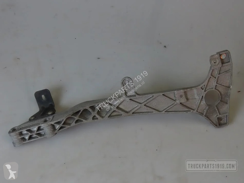 Vrachtwagenonderdelen Mercedes Body & Chassis...