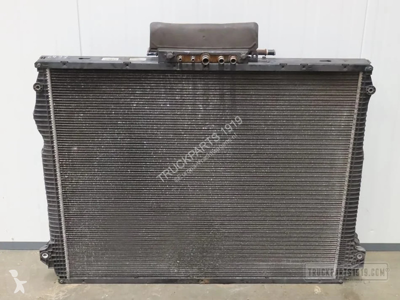 Pièces poids lourds Scania 2439722 adiateur