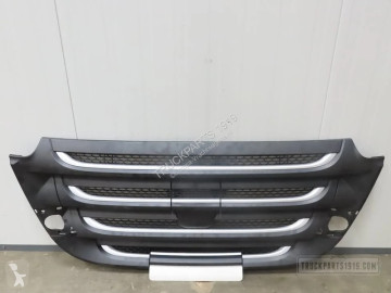 Revêtement / grille avant DAF