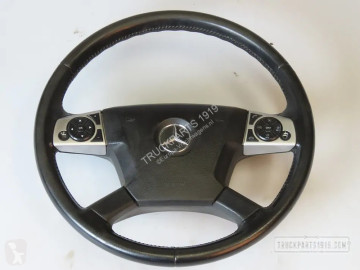 Direction Mercedes