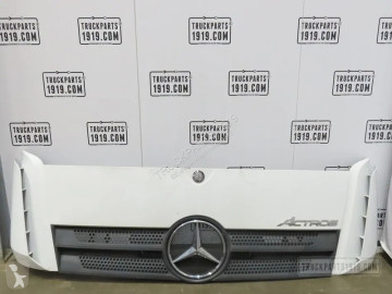 Revêtement / grille avant Mercedes