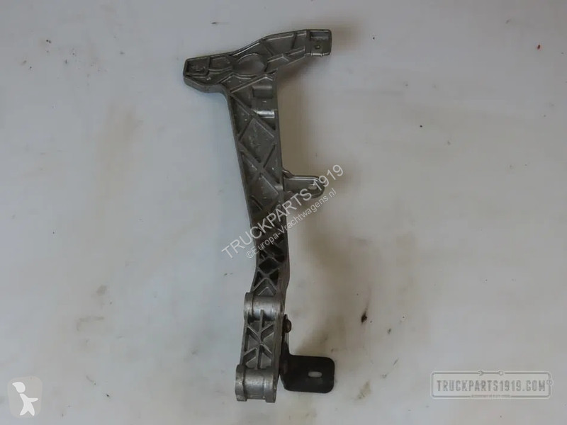 Vrachtwagenonderdelen Mercedes Body & Chassis...