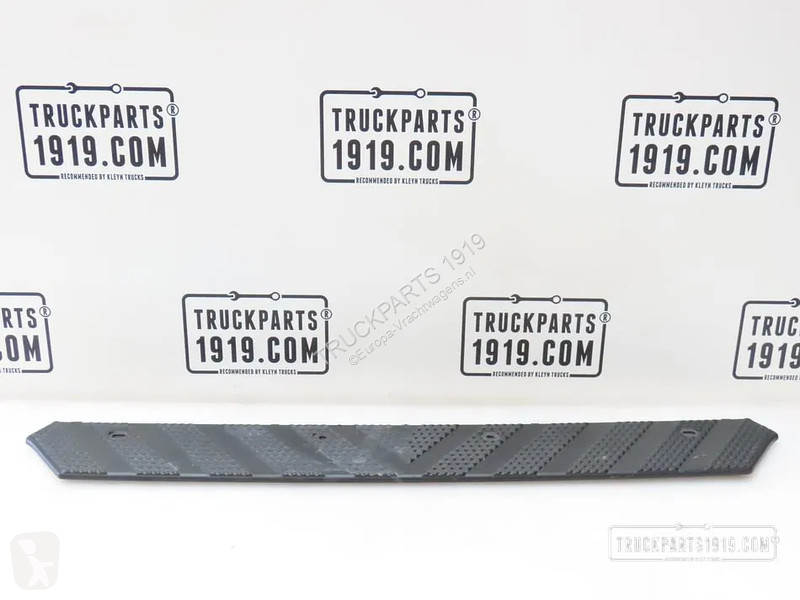 Vrachtwagenonderdelen Mercedes Body & Chassis...