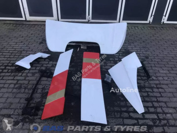Aile avant Mercedes