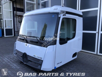 Cabine Mercedes