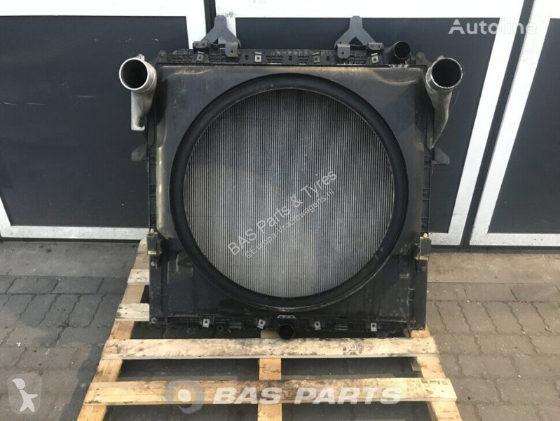 Pièces poids lourds Mercedes Radiateur de...