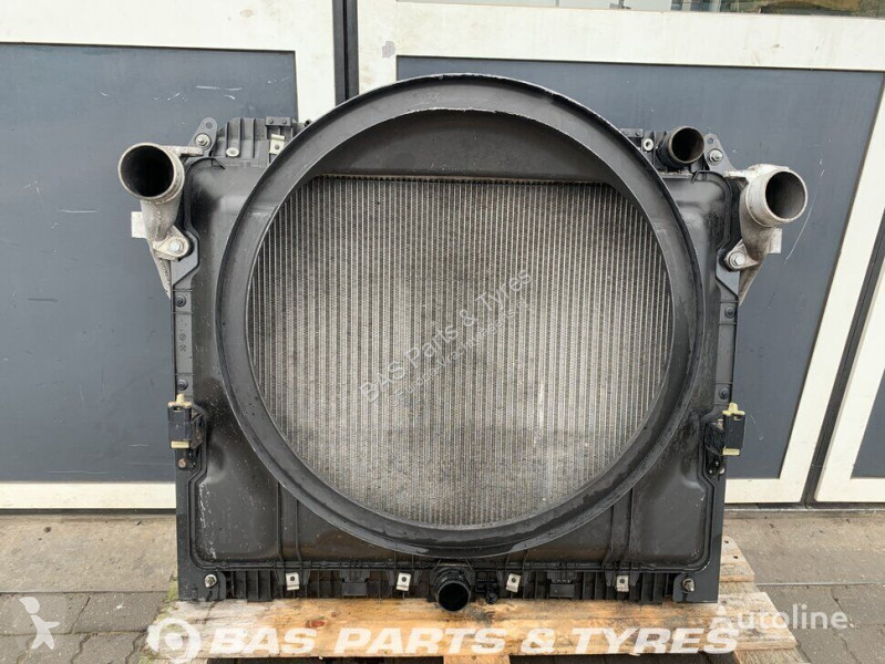 Pièces poids lourds Mercedes Radiateur de...