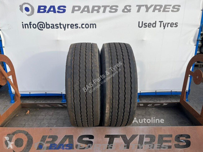 Náhradní díly pro kamiony Michelin 385/65R22.5...