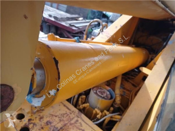 قطع غيار الآليات الثقيلة Liebherr Vérin hydraulique LTM 1030 pour camion UM 120 LTM 1030