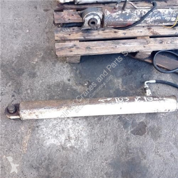 قطع غيار الآليات الثقيلة Renault Vérin hydraulique pour camion