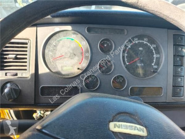 Арматурно табло Nissan