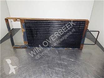 Резервни части за тежкотоварни превозни средства Hyundai HL760-9 - Airco condenser/Klimakondensator/Air