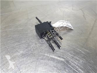 Резервни части за тежкотоварни превозни средства Fuchs MHL320-Terex 5468662086-Lubricating system