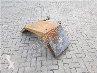 قطع غيار الآليات الثقيلة Terex TL210-0457002031-Mud guard/Kotfluegel/Spatbord
