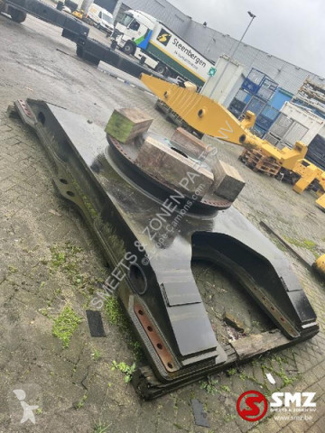 قطع غيار الآليات الثقيلة Caterpillar Frame carbody Caterpillar