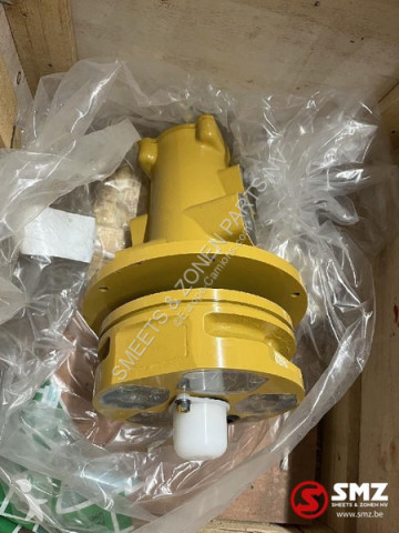 قطع غيار الآليات الثقيلة Caterpillar Swivel group Caterpillar