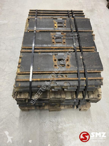 قطع غيار الآليات الثقيلة Caterpillar Track shoe Caterpillar