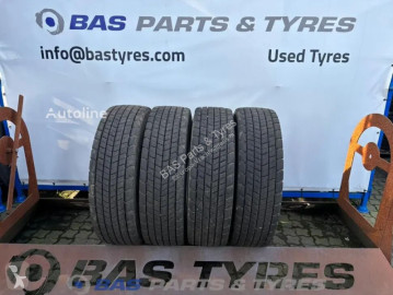 Continental Continental 275/70R22.5 Hybrid HD3 used set