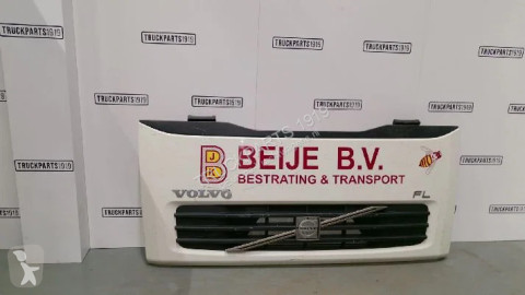 Преден капак Volvo