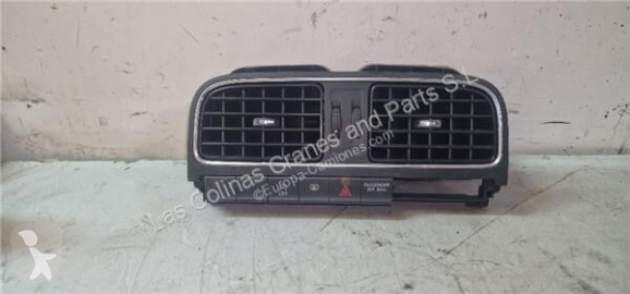 Резервни части за тежкотоварни превозни средства Volkswagen Grille de conduit d'air 6C0819728 pour automobile Polo V (6C1)(01.2014->)