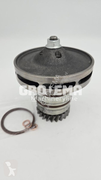 Bomba de agua Liebherr