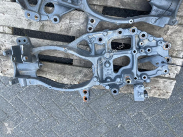 Pièces poids lourds DAF 2276027 / 2465617 CHASSISSTEUN RECHTS