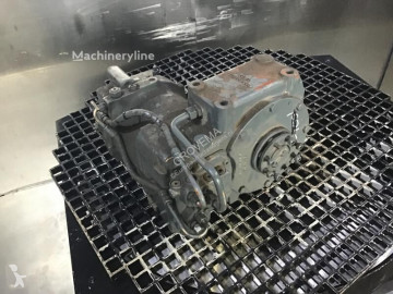 Водна помпа Liebherr