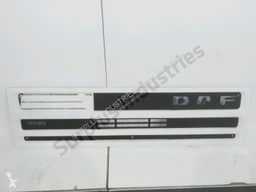 Revêtement / grille avant DAF