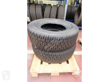 Continental 305/70 R19.5