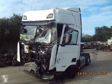 Véhicule pour pièces Scania