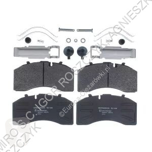 New Mercedes brake pad