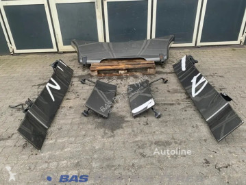 MAN front wing