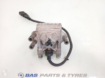 Mercedes valve