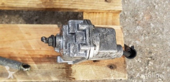 无公告重型卡车零部件 Pièces détachées /Motor acelerador Autocarro VDO 408403/2/1 Gas Stellmotor- pour camion 二手