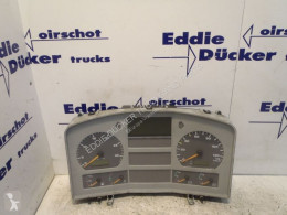 Repuestos para camiones MAN TGA 81.27202-6127 DASHBOARD TGA sistema eléctrico usado