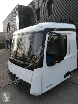 Cabine Mercedes Actros Arocs Actros 2300mm ClassicSpace Tunnel 170mm