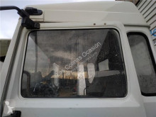 Części zamienne do pojazdów ciężarowych Renault Vitre latérale LUNA PUERTA DELANTERO IZQUIERDA pour camion M 250.13,15,16)C,D,T Midl. E2 MIDLINER VERSIÓN A używana