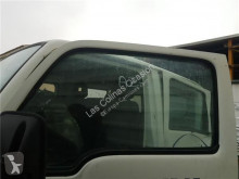 Nissan Cabstar Vitre latérale LUNA PUERTA DELANTERO IZQUIERDA pour camion E 120.35 truck part used